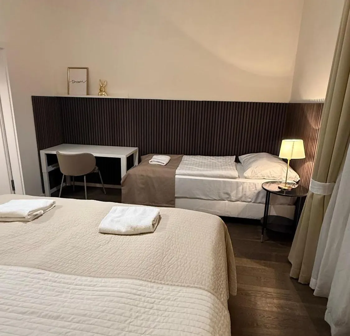 Luxury Modern Designed Oldtown Apartment Praag 0*,