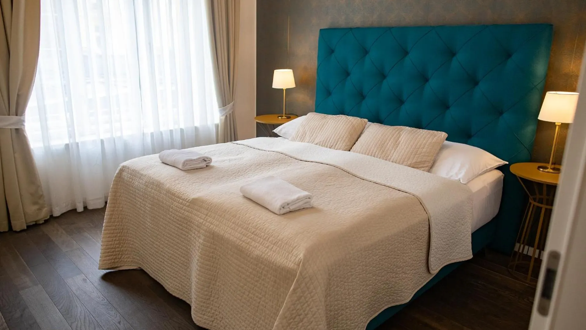 Luxury Modern Designed Oldtown Apartment Praha